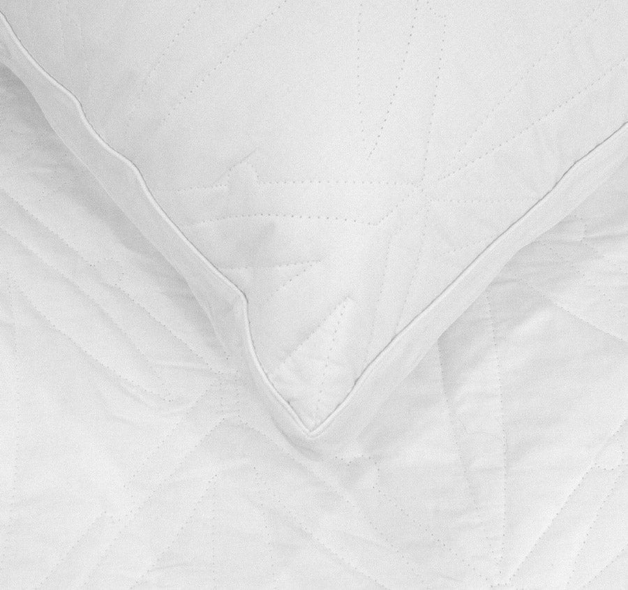 Bamboo Breathe Easy Standard Pillow Protector