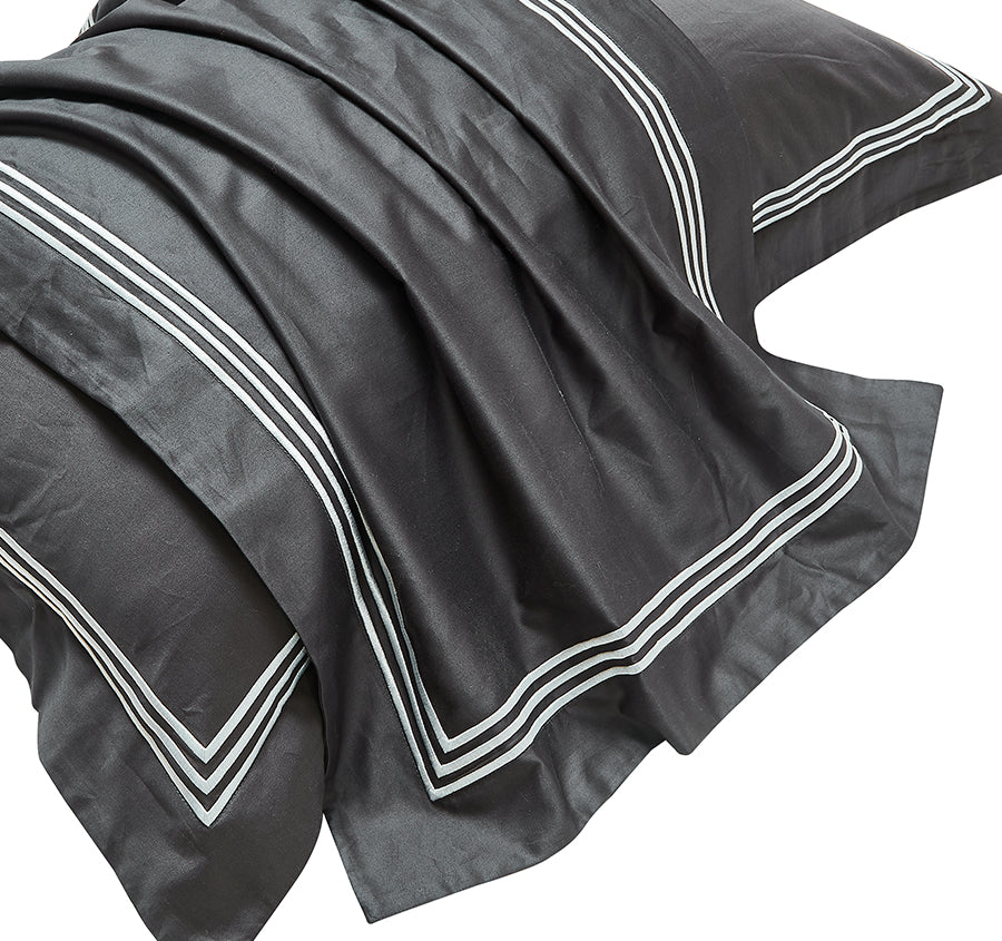 Signature 500TC Embroidered Egyptian Cotton Quilt Cover Set Range Charcoal Grey and Pure White