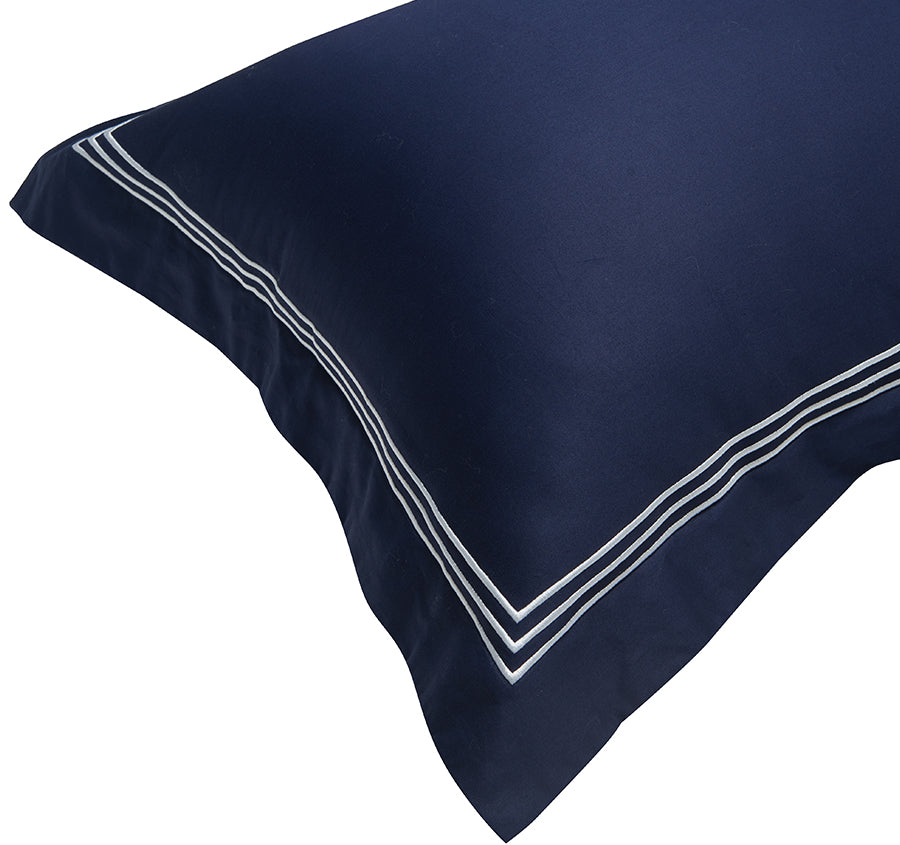 Signature 500TC Embroidered Egyptian Cotton Quilt Cover Set Range Midnight Navy and Pure White