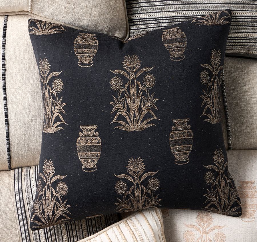 Amara Classica 50x50cm Filled Cushion