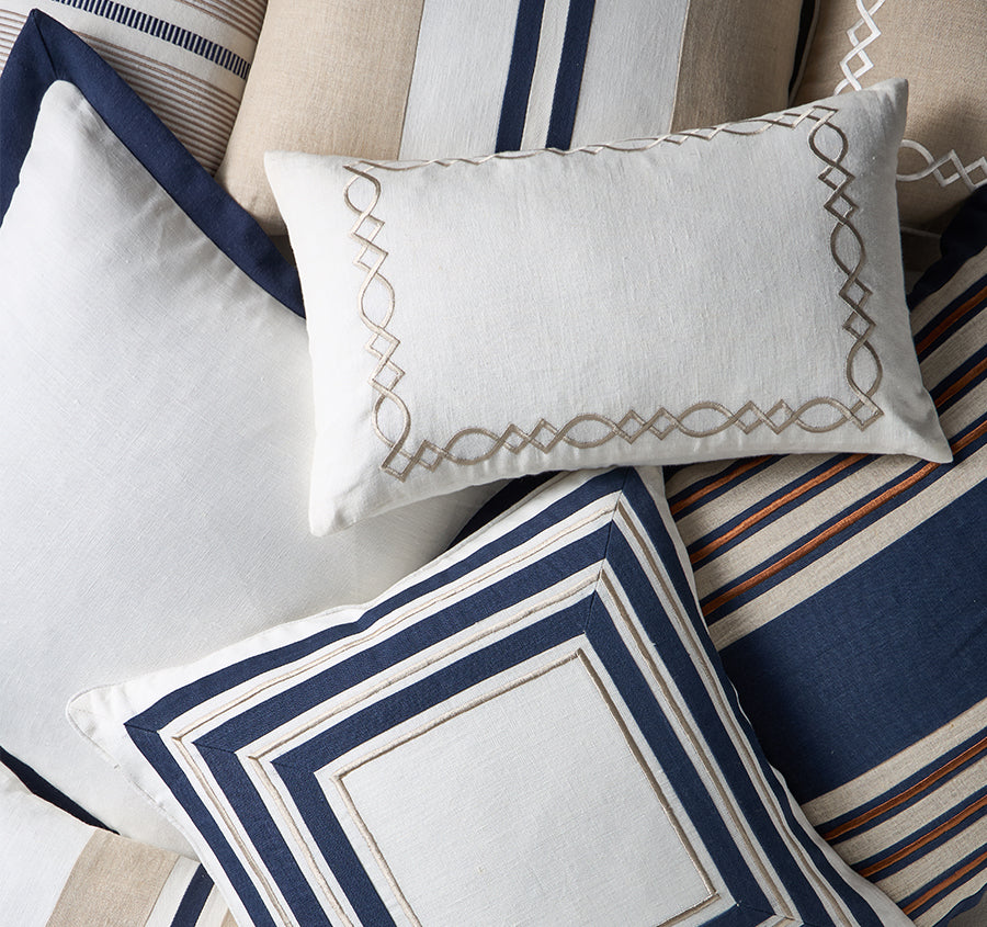 Linen Charleston 30x50cm Filled Cushion Navy