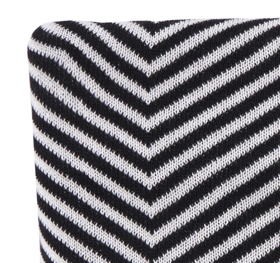 Classic Heringbone 130x170cm Throw Black