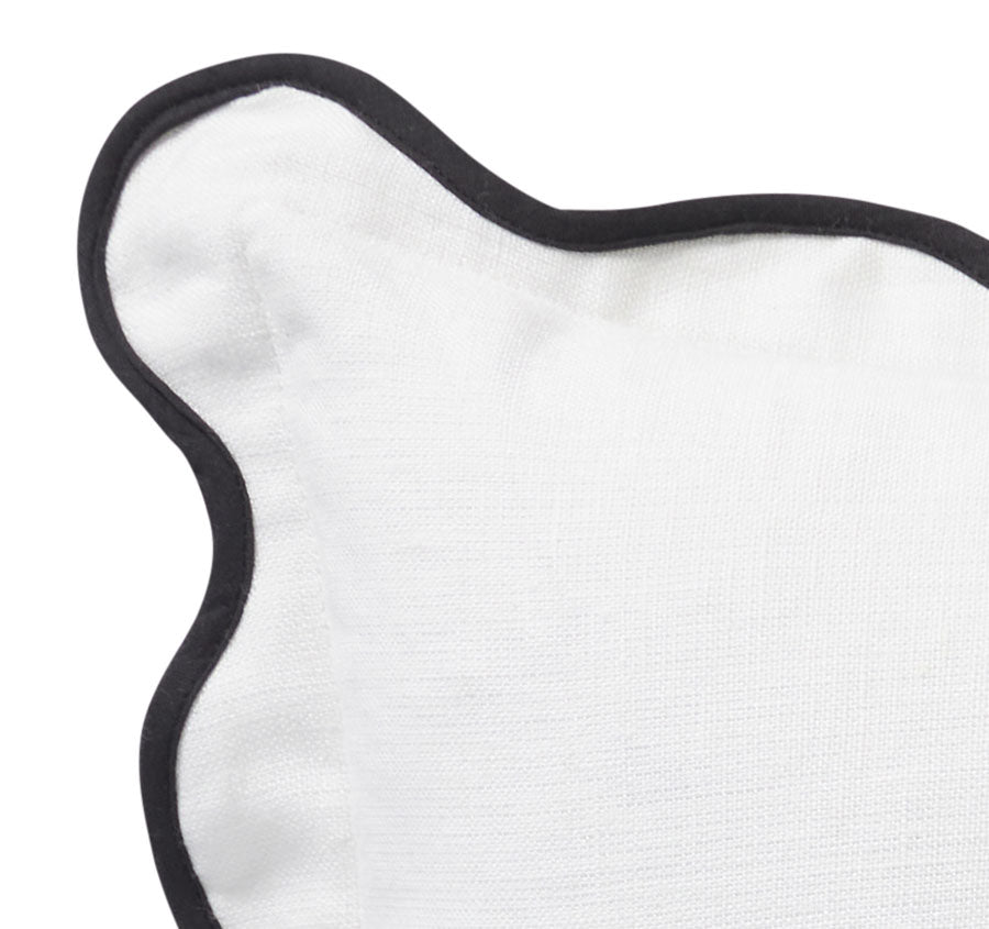 Linen Scallop Blanc 30x50cm Cushion White